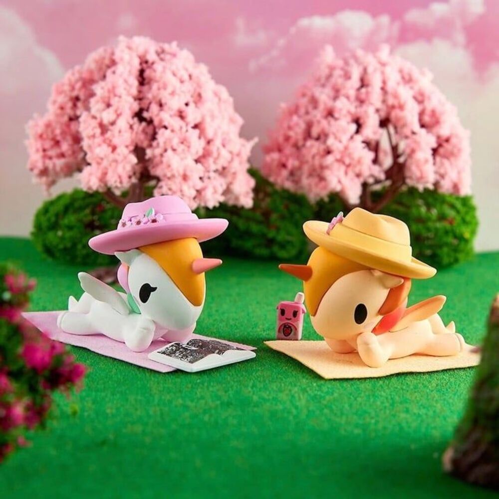 tokidoki Scholar & Sando from Twinsies Unicorno Series